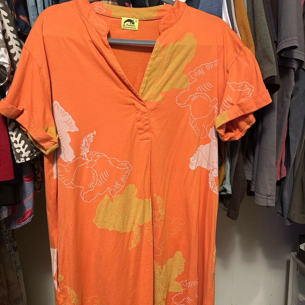 Kealopiko kokiʻo shirt dress